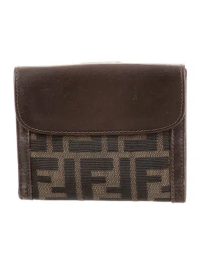 Pre-owned Fendi 2009 Zucca Ff Logo Compact Wallet In Brown