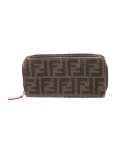Pre-owned Fendi 2009 Zucca Ff Logo Wallet In Brown