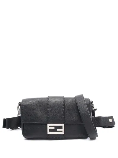 Pre-owned Fendi 2010-2025 Leather Baguette Belt Bag In Black