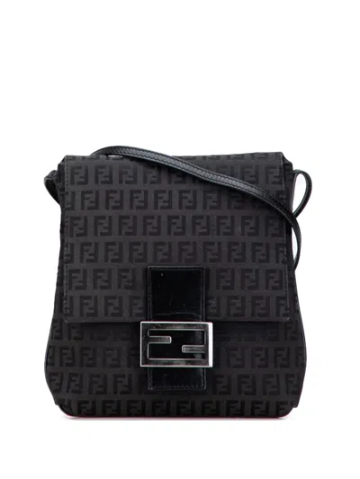 Pre-owned Fendi 2010-2025 Zucchino Canvas Crossbody Bag In Black