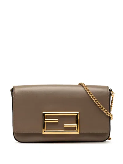 Pre-owned Fendi 2010-2026 Smooth Calfskin Vitello Palmellato Wallet On Chain Crossbody Bag In Brown