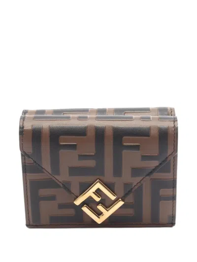 Pre-owned Fendi 2010s Ff Diamond Trifold Wallet In Brown