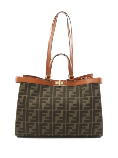 Pre-owned Fendi 2010s Medium Peekaboo Handbag In Green