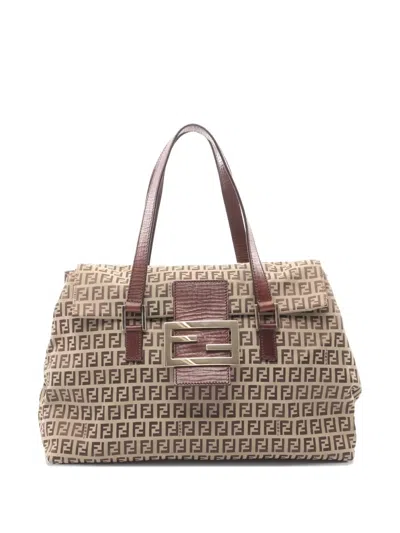 Pre-owned Fendi 2010s Zucchino Buckle Shoulder Bag In Neutral