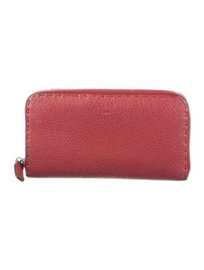 Pre-owned Fendi 2014 Selleria Continental Wallet In Red