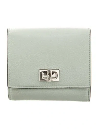 Pre-owned Fendi 2020 Leather Compact Wallet In Green