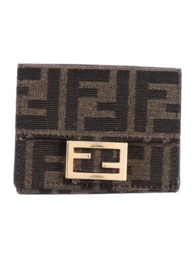 Pre-owned Fendi 2022 Zucca Ff Logo Card Holder In Brown