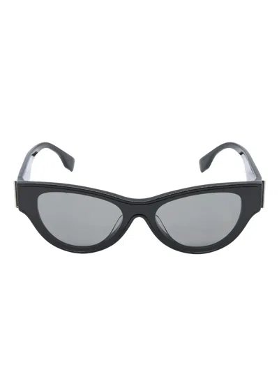 Pre-owned Fendi 20s Geometric Sunglasses In Black