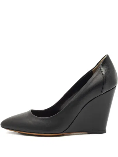 Pre-owned Fendi 95mm Leather Wedge Pumps In Black
