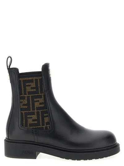 Fendi Ankle Boot In Black