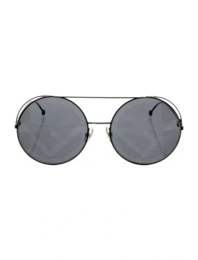 Pre-owned Fendi Aviator Tinted Sunglasses In Black