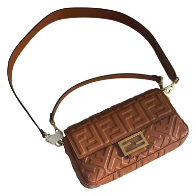 Pre-owned Fendi Baguette Caramel Tan Brown Lambskin Leather Crossbody Bag Medium