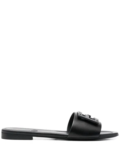 Fendi Baguette Leather Slides In Black