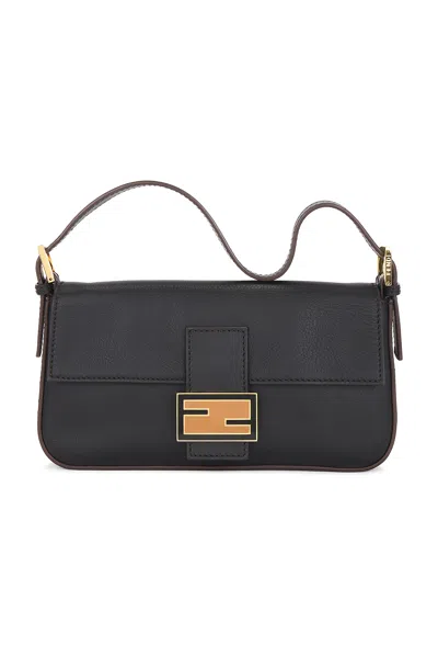 Pre-owned Fendi Baguette Shoulder Bag In Black