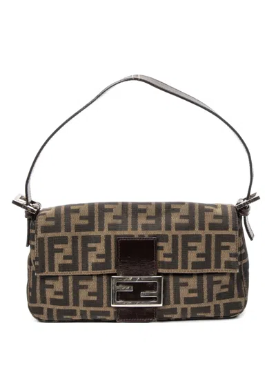 Pre-owned Fendi Baguette Shoulder Bag In Green