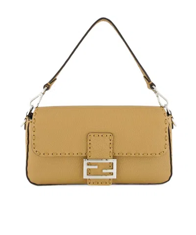 Fendi Baguette Shoulder Bag In Nude
