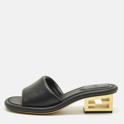 Pre-owned Fendi Baguette Size 37 Black Leather Mules