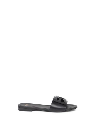 FENDI `BAGUETTE` SLIDES