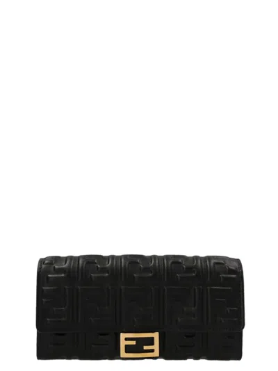 Fendi Baguette Wallet In Black