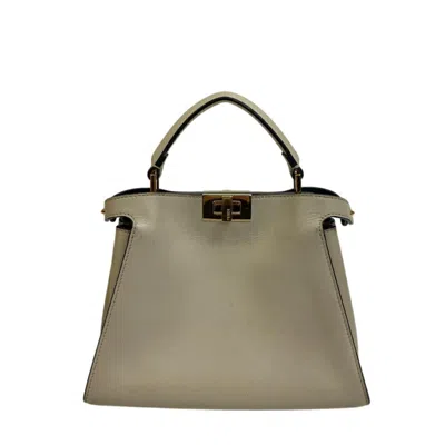 Pre-owned Fendi Beige Leather Handbag Shoulder Bag ()