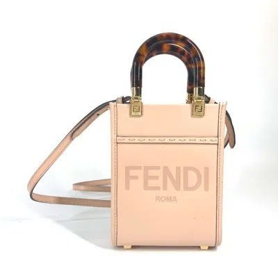 Pre-owned Fendi Beige Leather Handbag Shoulder Bag () In Sand