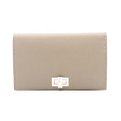 Pre-owned Fendi Beige Leather Long Wallet (bi-fold) () In Sand