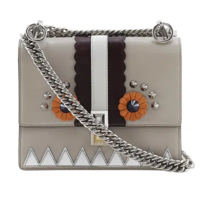 Pre-owned Fendi Beige Leather Shoulder Bag ()