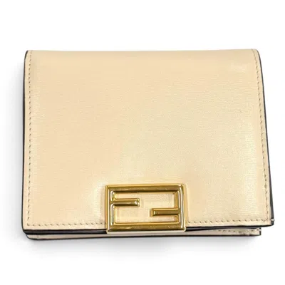 Pre-owned Fendi Beige Leather Wallet (bi-fold) ()