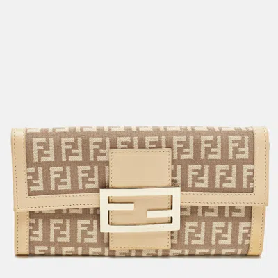 Pre-owned Fendi Beige Zucchino Canvas And Leather Forever Flap Continental Wallet In Sand
