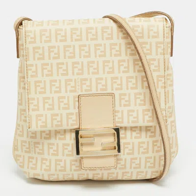 Pre-owned Fendi Beige Zucchino Coated Canvas Messenger Bag In Sand