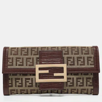 Pre-owned Fendi Beige/brown Zucchino Canvas And Leather Forever Flap Continental Wallet
