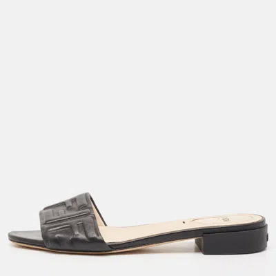 Pre-owned Fendi Black Ff Embossed Leather Slide Sandals Size 38.5