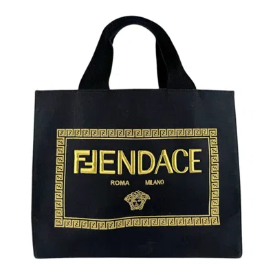 Pre-owned Fendi Black Gold Canvas Handbag Shoulder Bag () In Multi