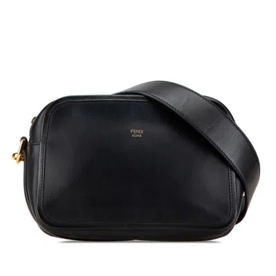 Pre-owned Fendi Black Gold Leather Shoulder Bag () In Black, Gold