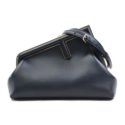 Pre-owned Fendi Black Leather Clutch Bag Shoulder Bag ()