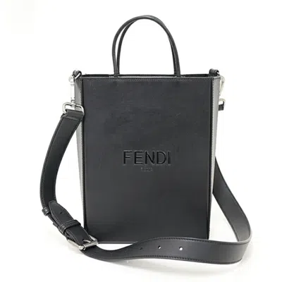 Pre-owned Fendi Black Leather Handbag Shopping Bag Shoulder Bag ()