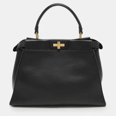 Pre-owned Fendi Black Leather Medium Peekaboo Top Handle Bag