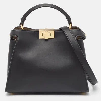Pre-owned Fendi Black Leather Peekaboo Iconic Essentially Top Handle Bag