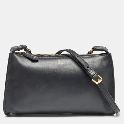 Pre-owned Fendi Black Leather Pochette Crossbody Bag