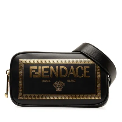 Pre-owned Fendi Black Leather Shoulder Bag ()
