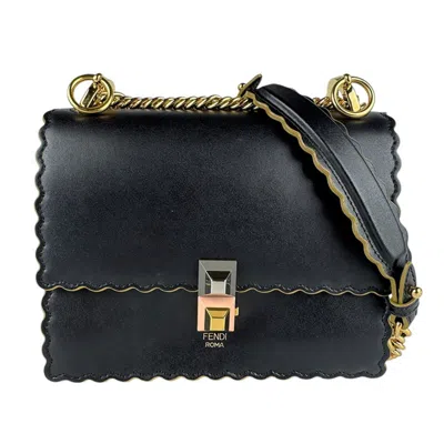 Pre-owned Fendi Black Leather Shoulder Bag ()