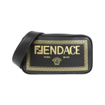 Pre-owned Fendi Black Leather Shoulder Bag ()