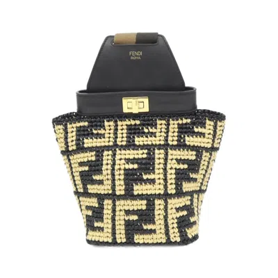 Pre-owned Fendi Black Raffia Shoulder Bag ()