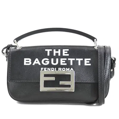 Pre-owned Fendi Black White Leather Shoulder Bag ()
