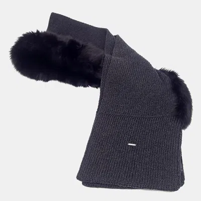 Pre-owned Fendi Black Wool Fox Fur Scarf