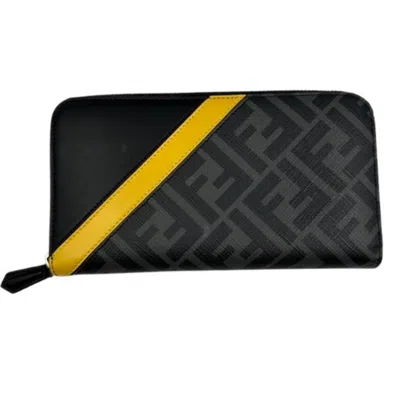 Pre-owned Fendi Black Yellow Leather Long Wallet (bi-fold) () In Multi