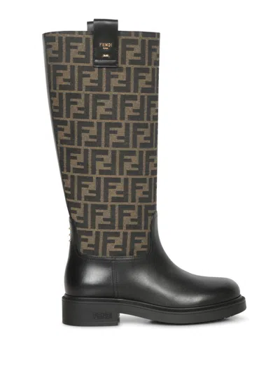 Fendi Boots In Black