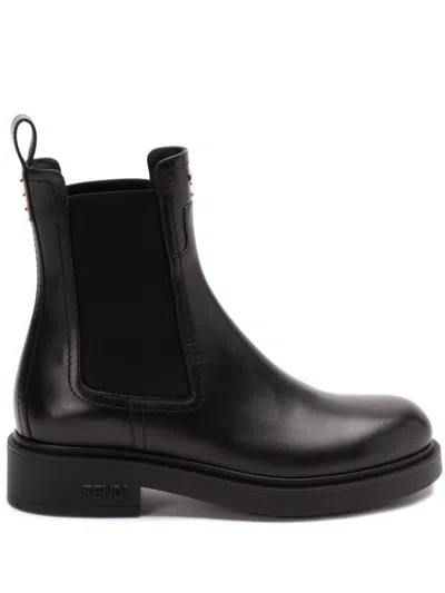 Fendi Boots In Black