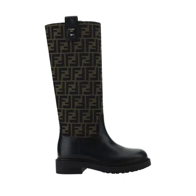 Fendi Boots In Black