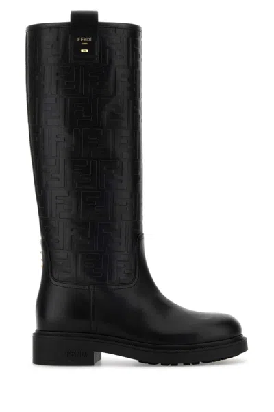 Fendi Boots In Black